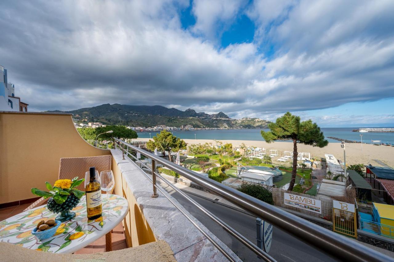 Sabbie D'oro Giardini-Naxos