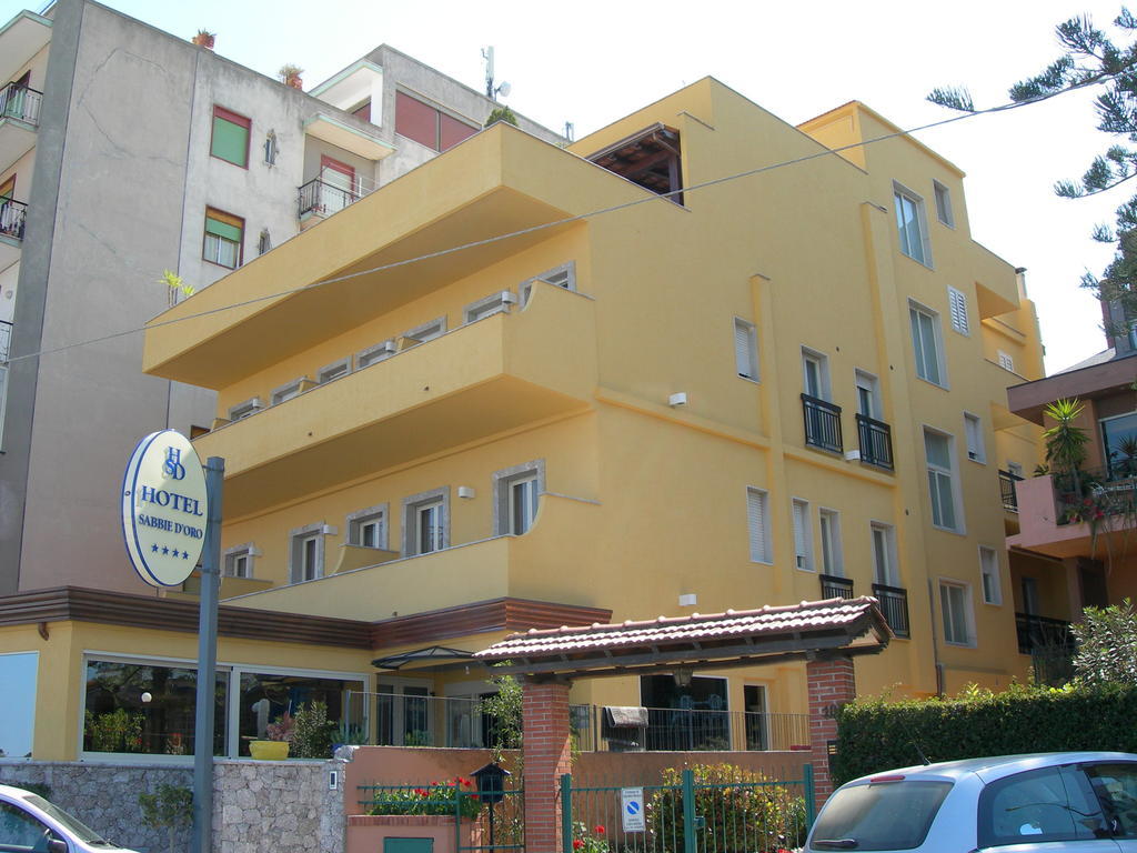 Hotel Sabbie D'oro 4*